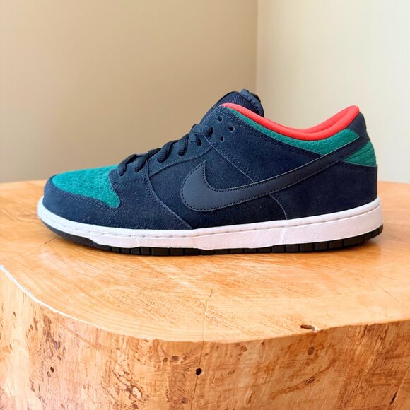 NIKE SB DUNK LOW 🏷️ Reptile Gucci 11.5M - Picture 1 of 6